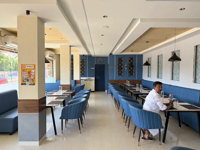 La La Restaurant