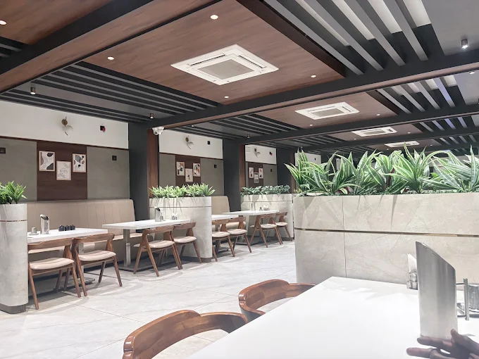Velan Restaurant